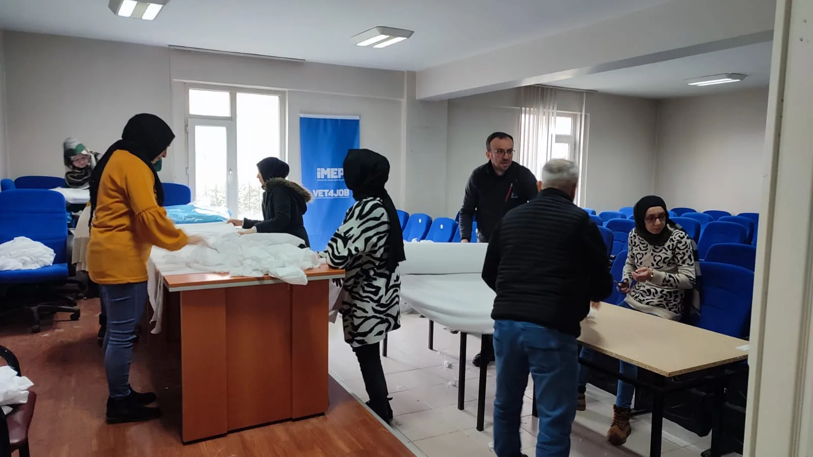 Deprem bölgesi için kefen hazırlıyorlar