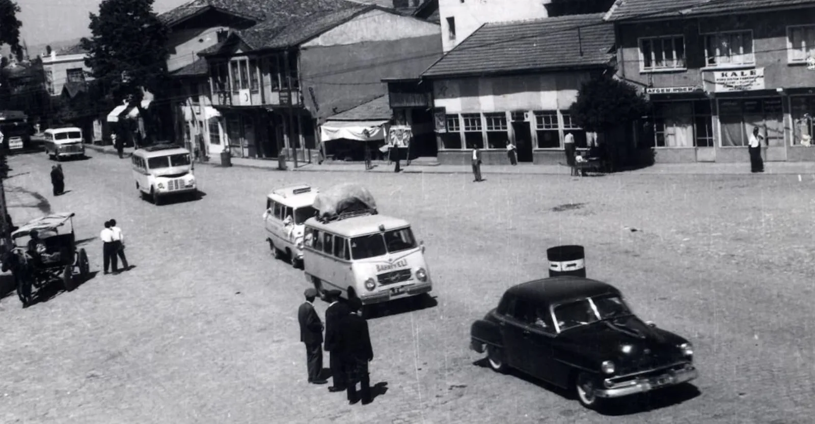İnegöl'de belediye başkanlığı ve milletvekilliği görevlerinde iz bırakan isimler
