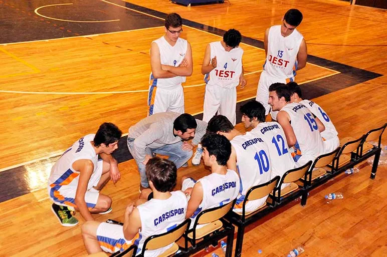 Çarşıspor'un liderlik hayali