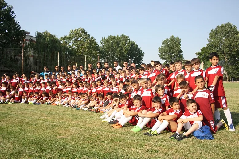 İnegölspor’da yaz okulu başladı