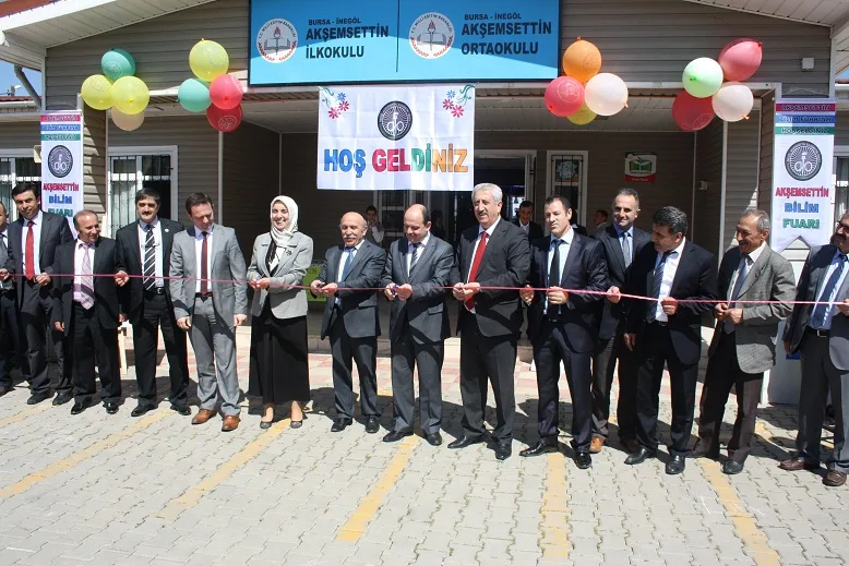 İnegöl’de TÜBİTAK destekli bilim fuarı