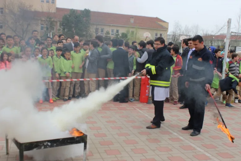 Safvet’te yangın tatbikatı
