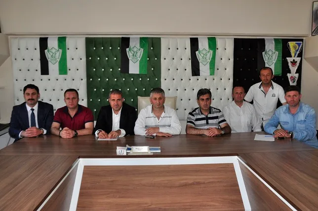 Kafkasspor Haluk Metin ile anlaştı