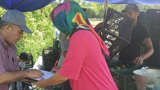 İnegöl'de Entegre ve Kontrollü Ürün Yönetimi Projesi kapsamında numune alımı yapıldı