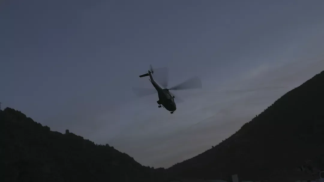 İnegöl'ü Saran Helikopter Sesi: Vatandaşlar Endişeli