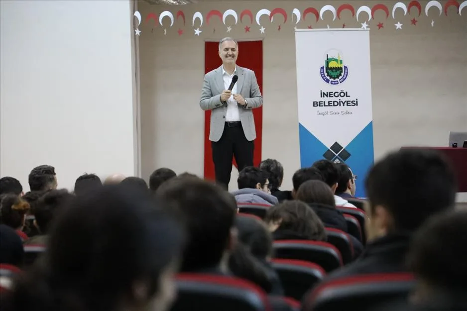 BAŞKAN TABAN GENÇLERLE BULUŞTU