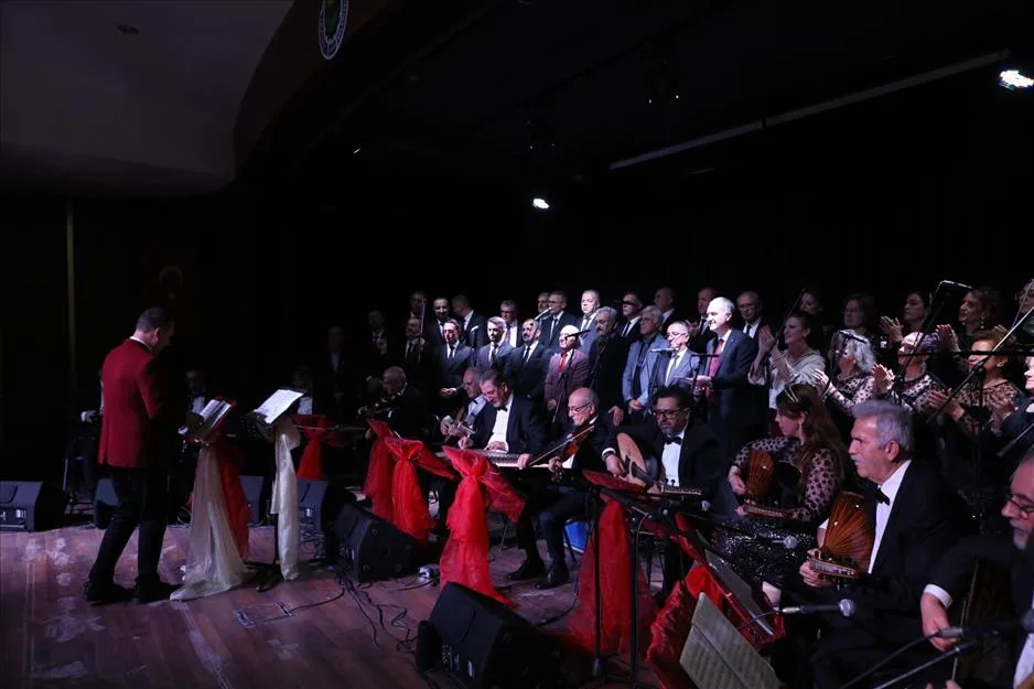 Tsm Korosundan Kulakların Pasını Silen Performans