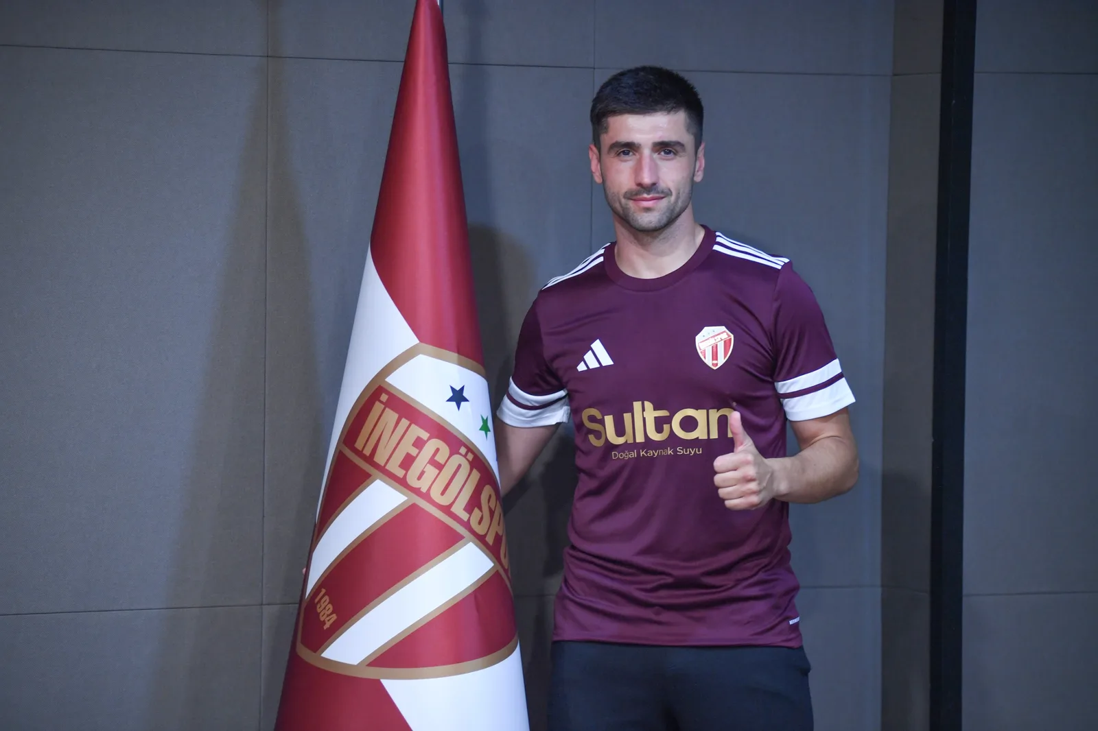 Sultan Su İnegölspor’dan forvete takviye