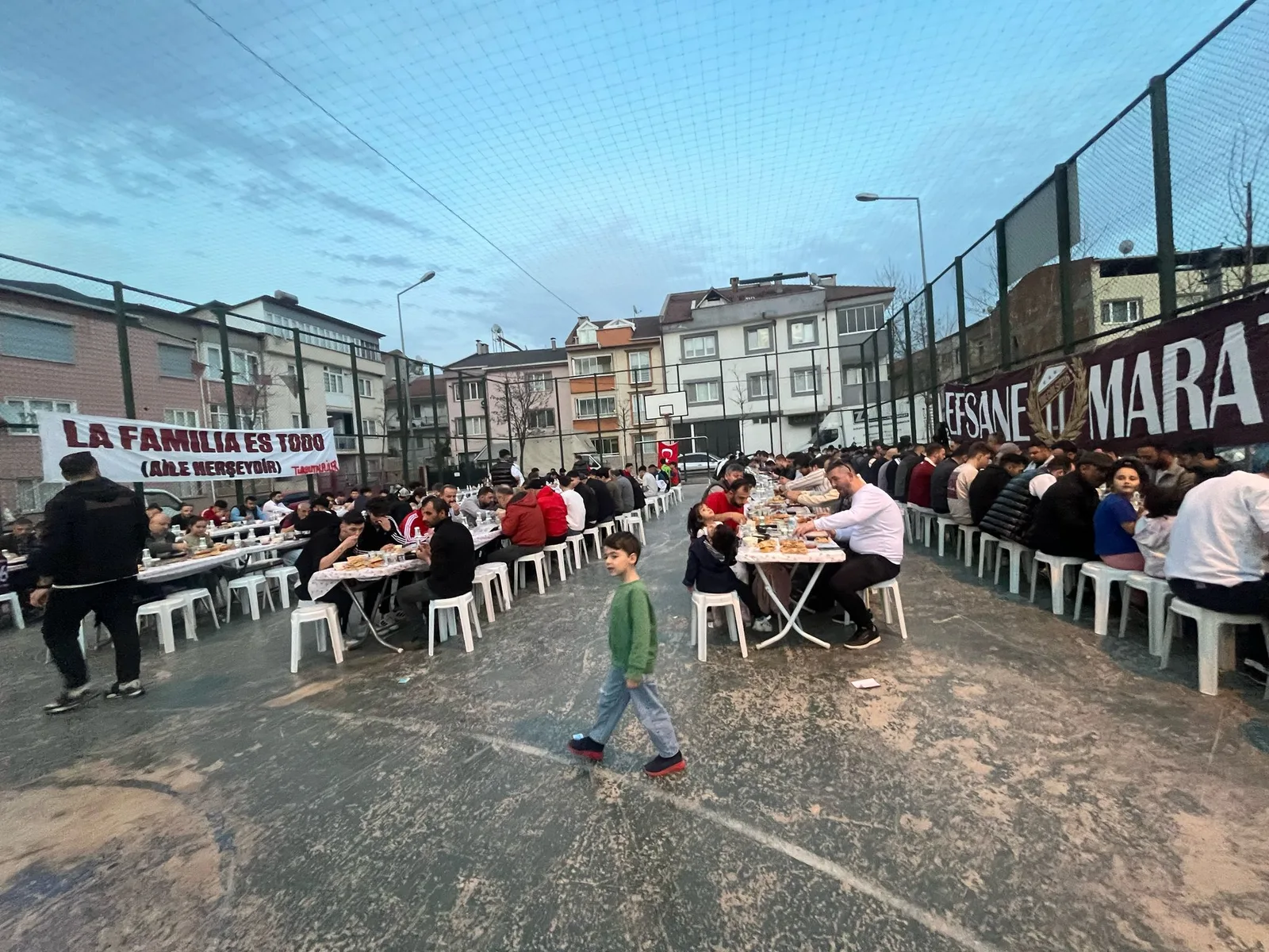 Turgutalp Mahallesi'nde geleneksel iftar