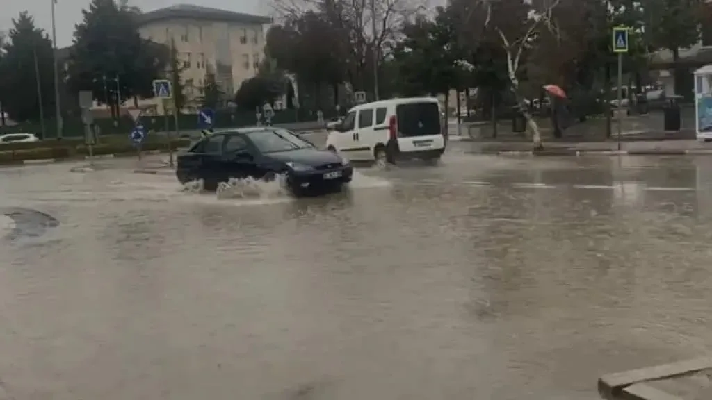 İnegöl’de yaşananlar açık bir yönetim çöküşüdür