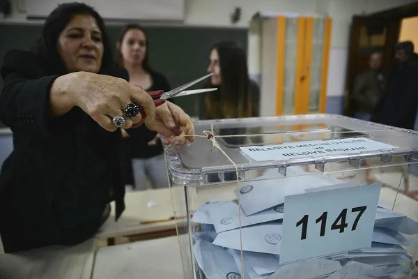 Seçimlere 4 parti de itiraz etti