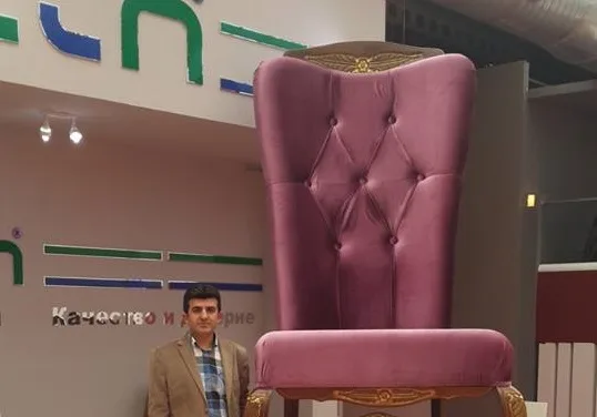MODEF EXPO'da dev sandalye
