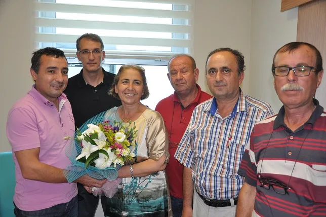 CHP'den darp edilen doktora ziyaret