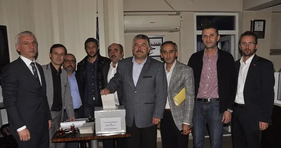 AK Parti’de delegeler seçildi