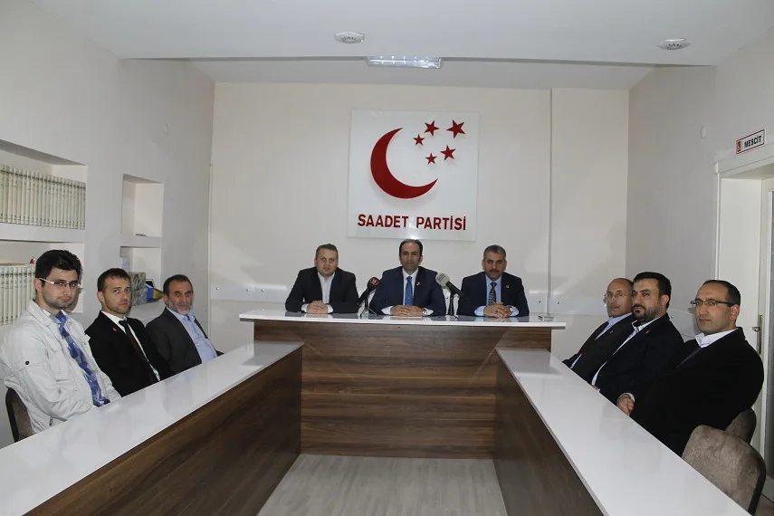 Saadet’ten tavsiye kararına onay