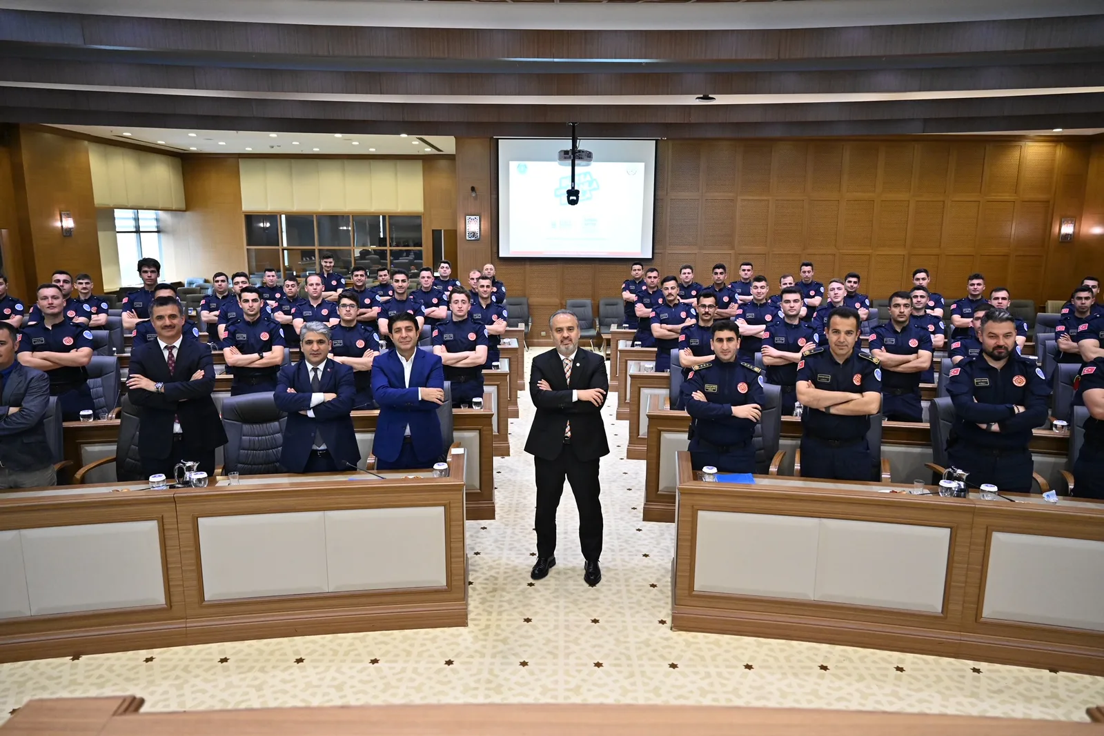 Büyükşehir'in yeni alev savaşçıları göreve hazır