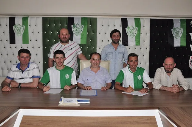 Kafkas’tan transfer taarruzu