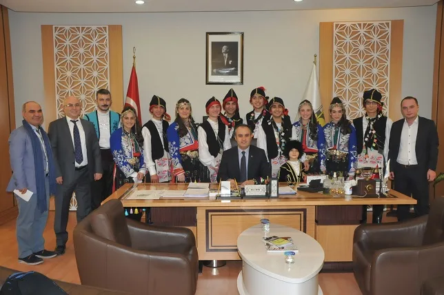 Türkmenistan’da Türkiye’yi temsil edecekler