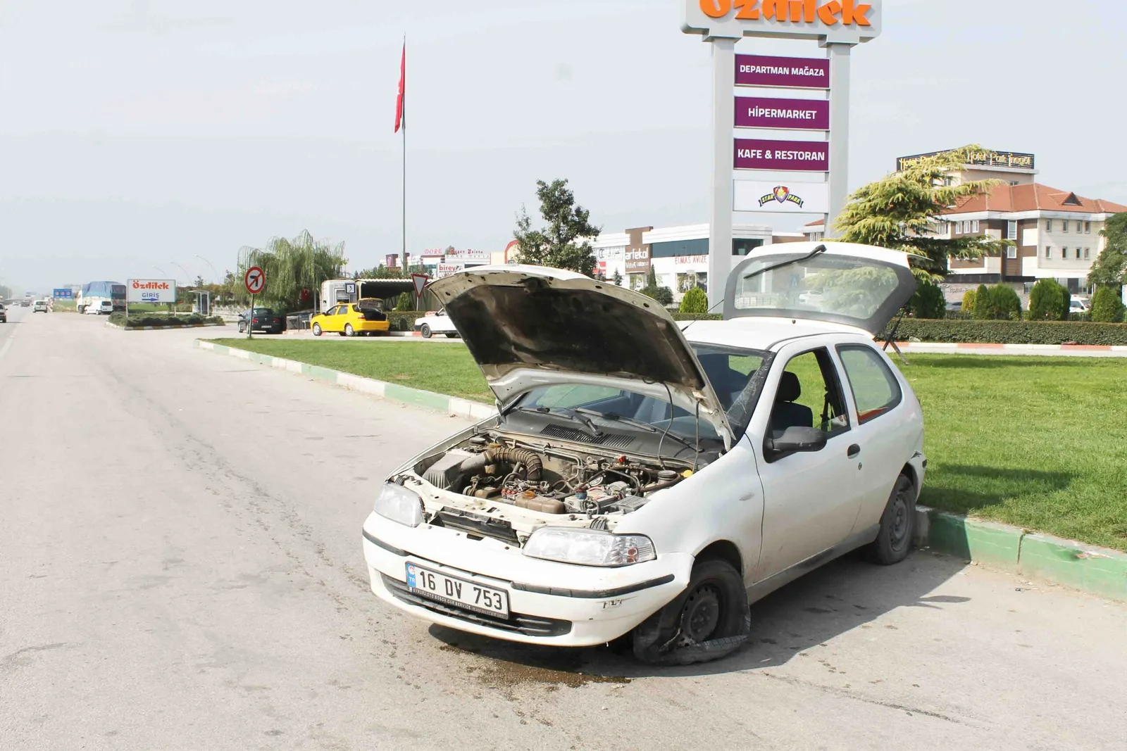 Ani manevra kazayı getirdi