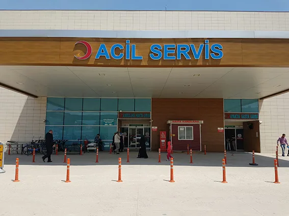 5 İŞÇİ ZEHİRLENDİ