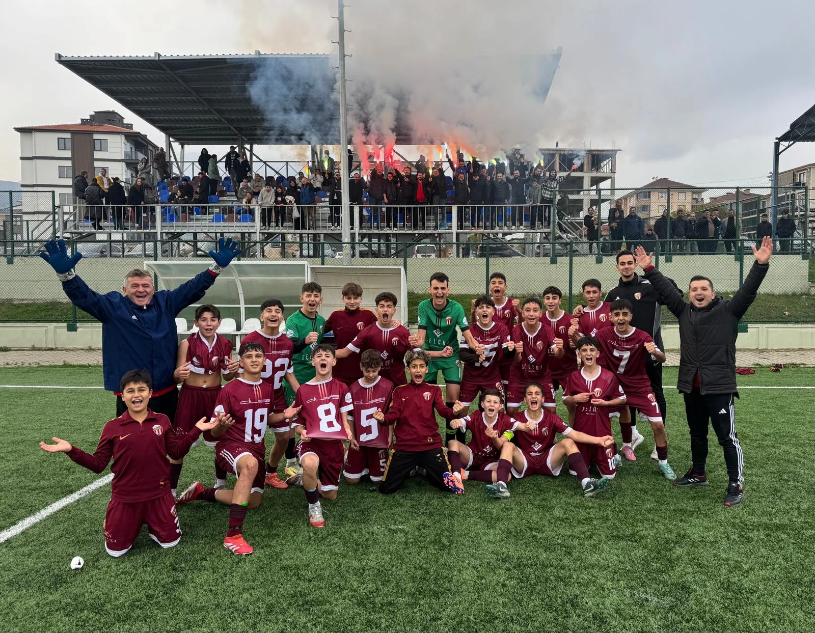 İnegölsporlu gençlerin sezon performansı