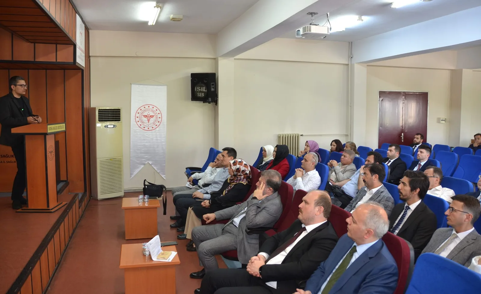 Bursa İl Sağlık Müdürlüğü'nden 'acil afet ve ilk yardım' toplantısı