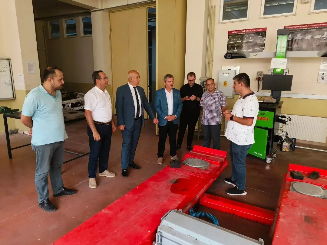 Başmüfettiş Bülent İpek’ten İnegöl’e ziyaret