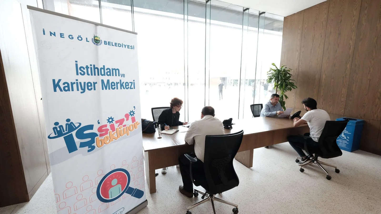 İnegöl Belediyesi'nden istihdama büyük katkı