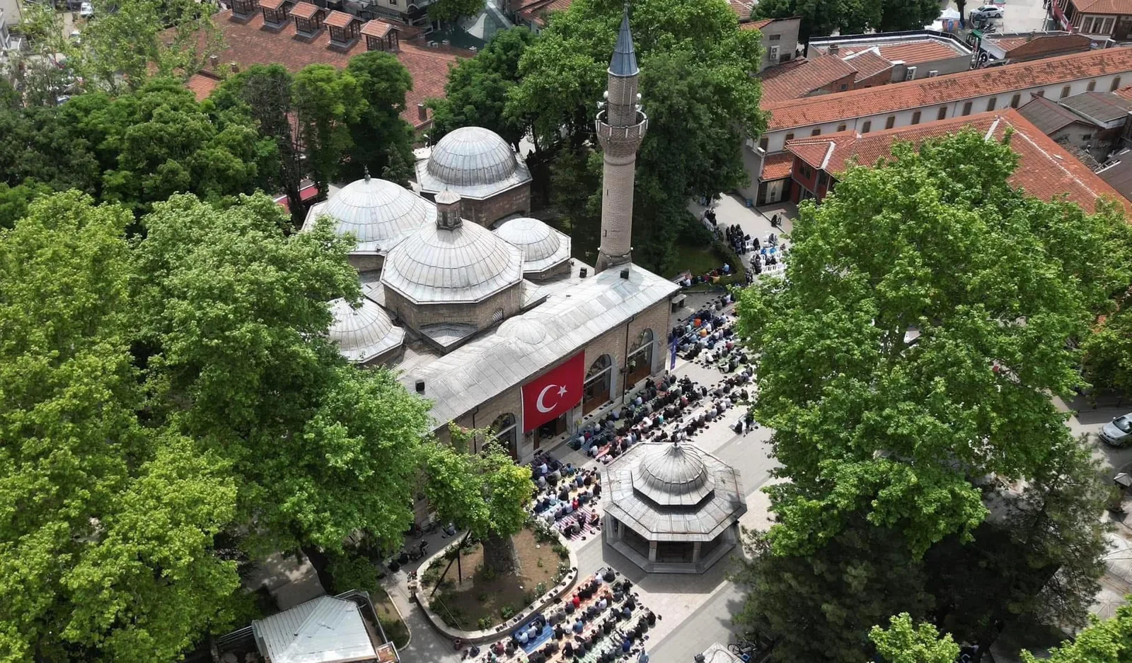 ‘Kamu malı dokunulmazdır, ihanet eden ateşten gömlek giyer’