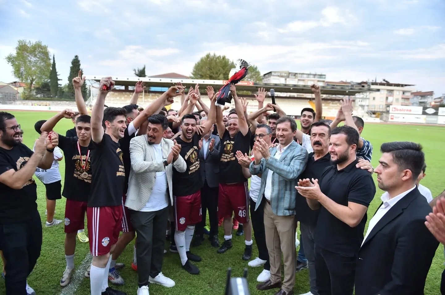 Şölen havasındaki turnuva sona erdi Alibeyköy şampiyonluğa ulaştı