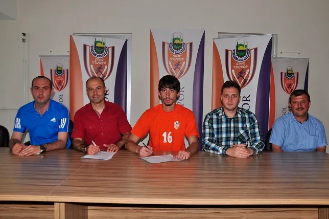 Belediyespor transferde hız kesmiyor