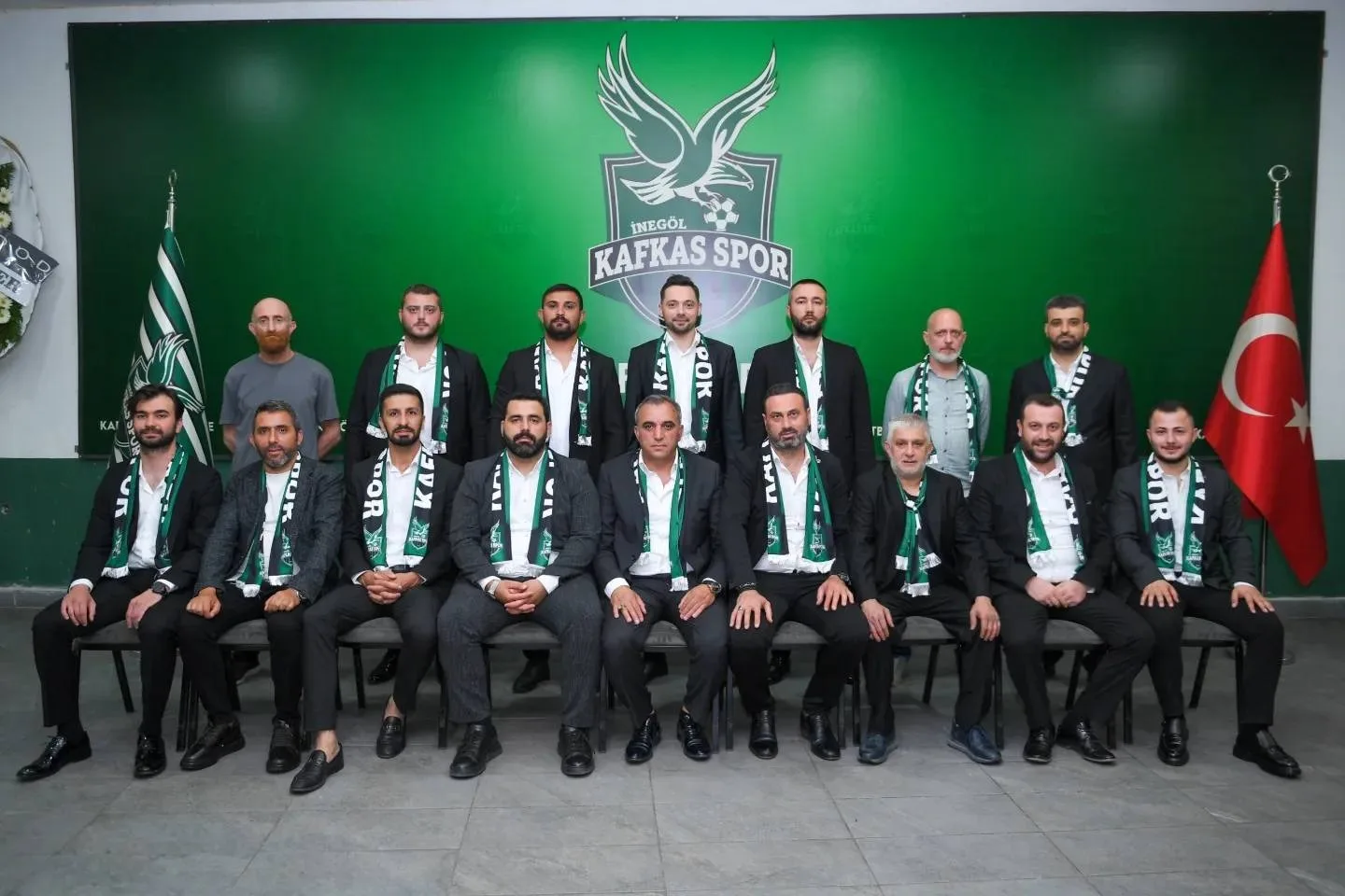 Kafkasspor'da Görev Dağılımı Yapıldı