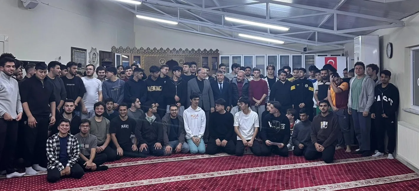 Öğrencilere tecrübelerini anlattılar