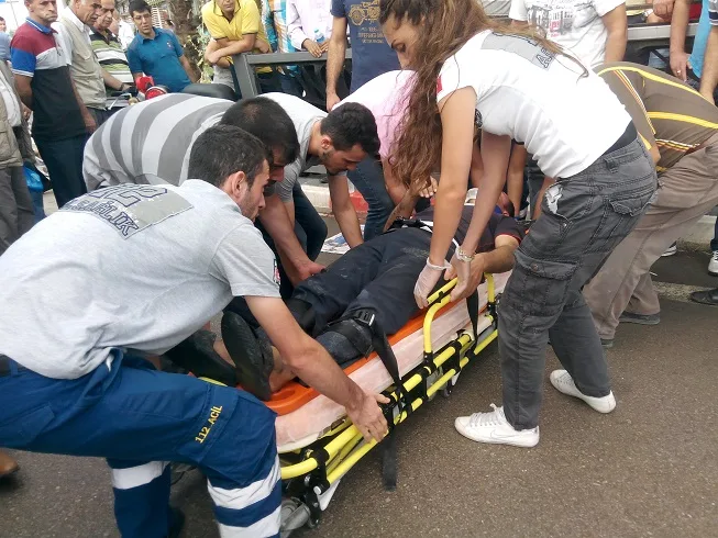 AVM kavşağında kaza: 1 yaralı