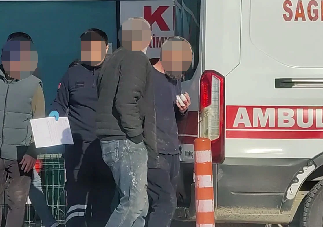 Feci iş kazasında işçi elini makineye kaptırdı