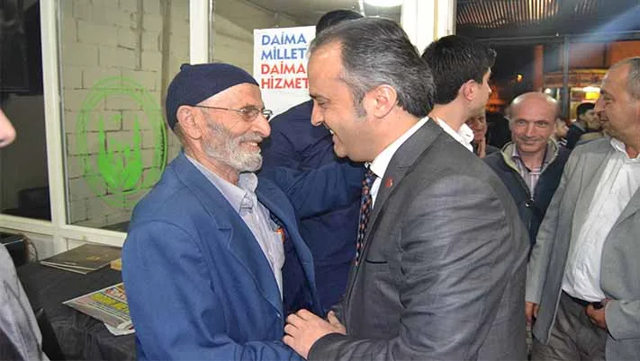“Bu seçimi yerel değil genel seçim olarak düşünmeliyiz”