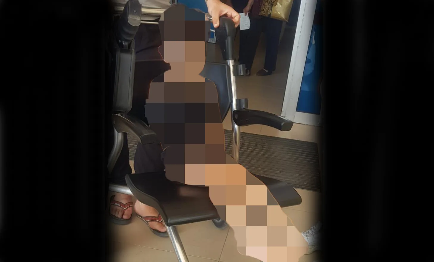 Motosikletin çarptığı minik Buğra yaralandı
