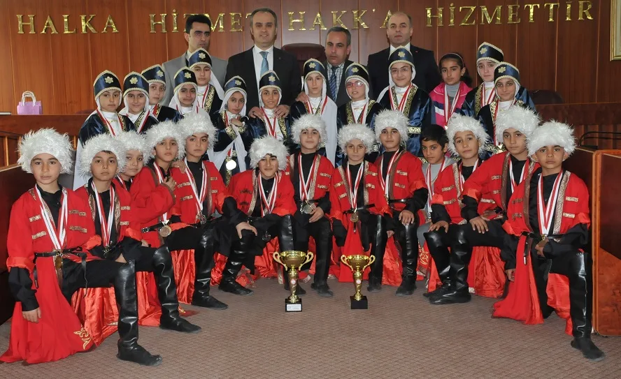 Aktaş’tan İl birincilerine hediye
