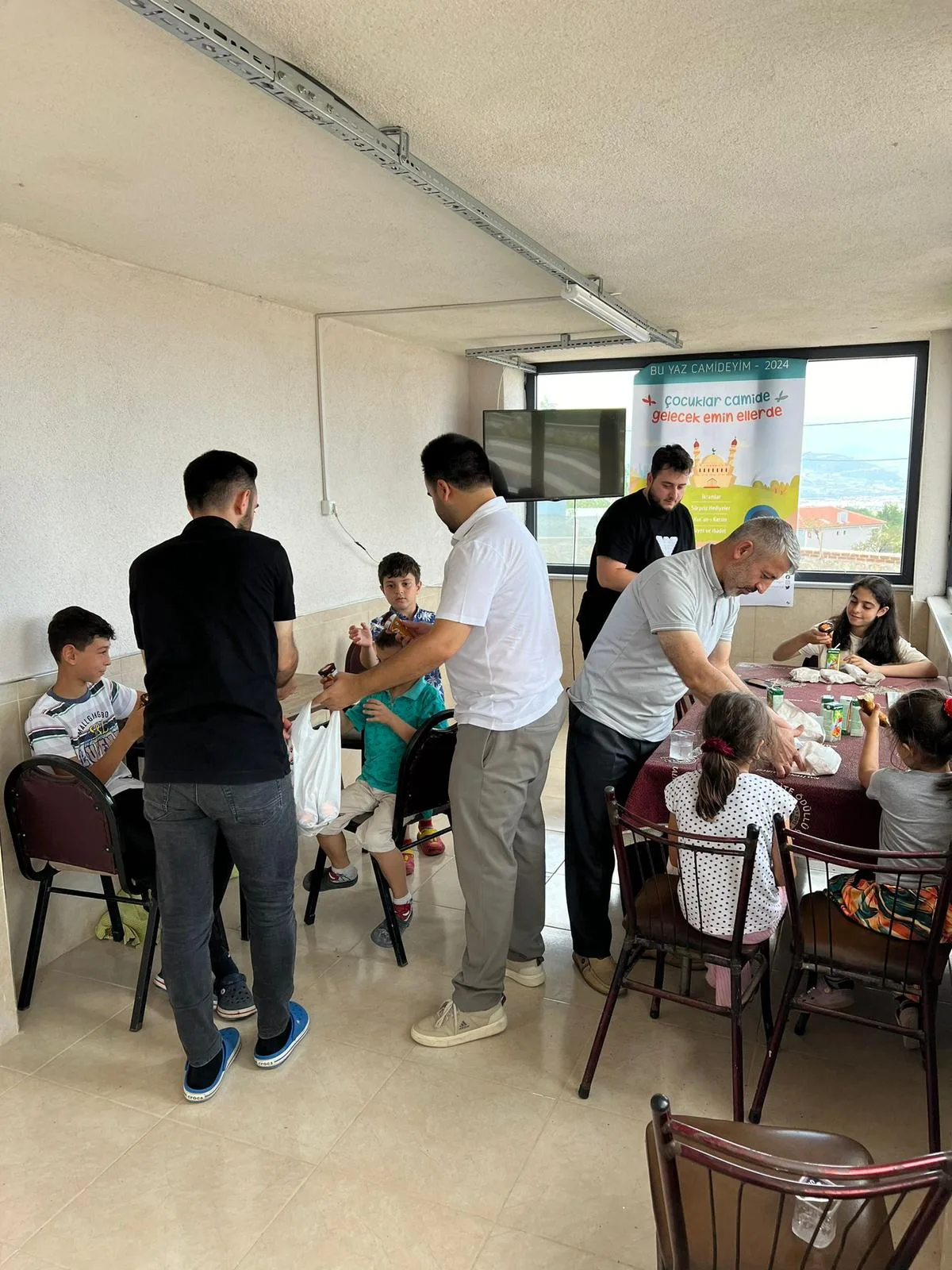 İnegöl'de "Bu Yaz Camideyim" Projesi Başladı