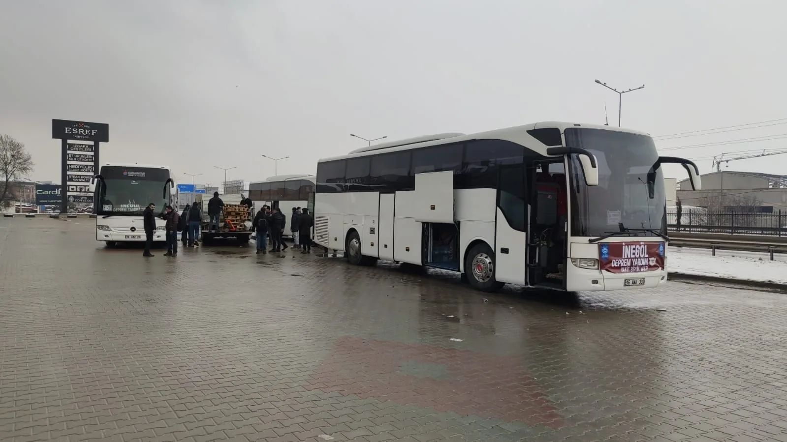 İnegöl’den otobüsler depremzedeler için kalkıyor
