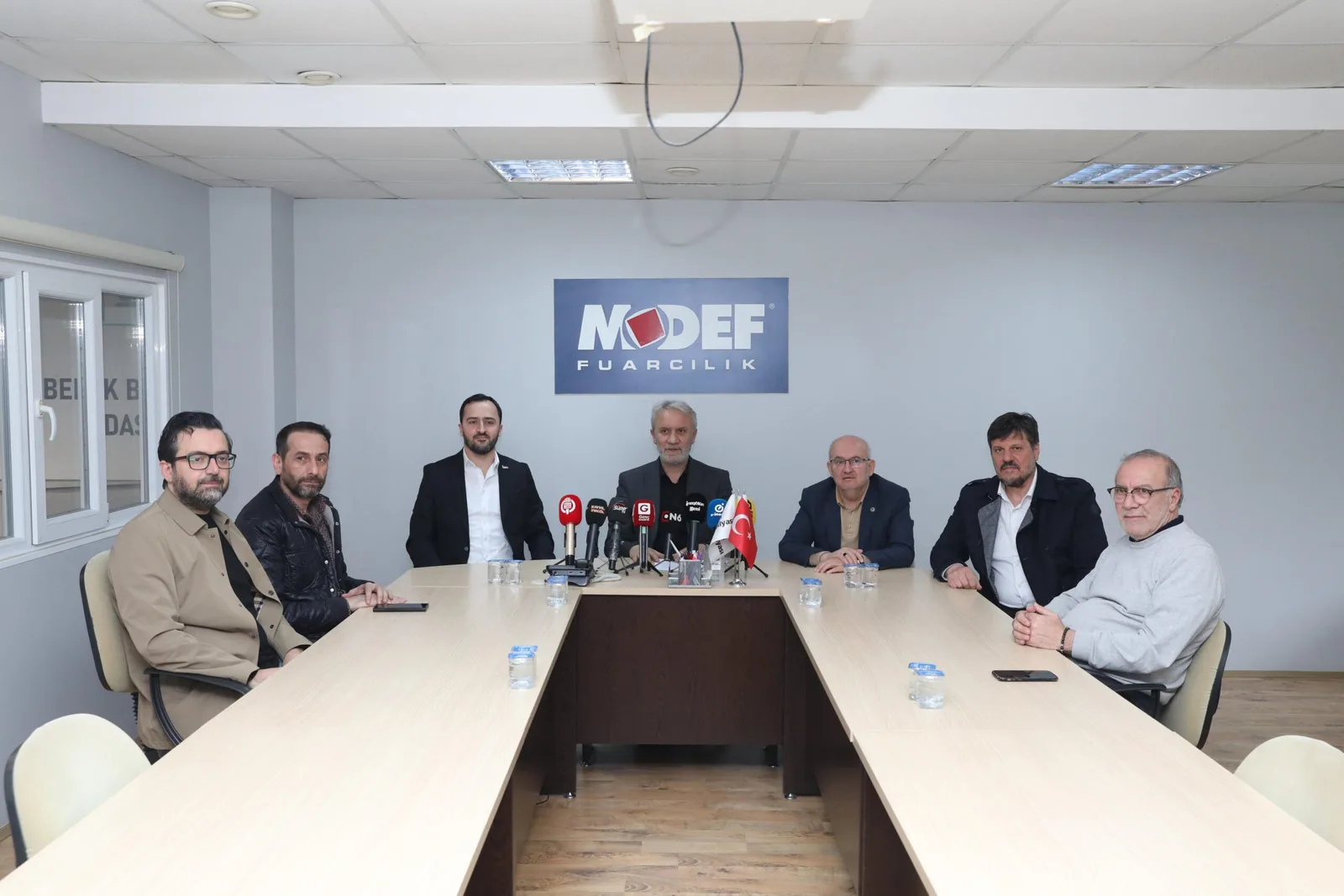 İnegöllü mobilyacıların aklı fikri MODEF’te