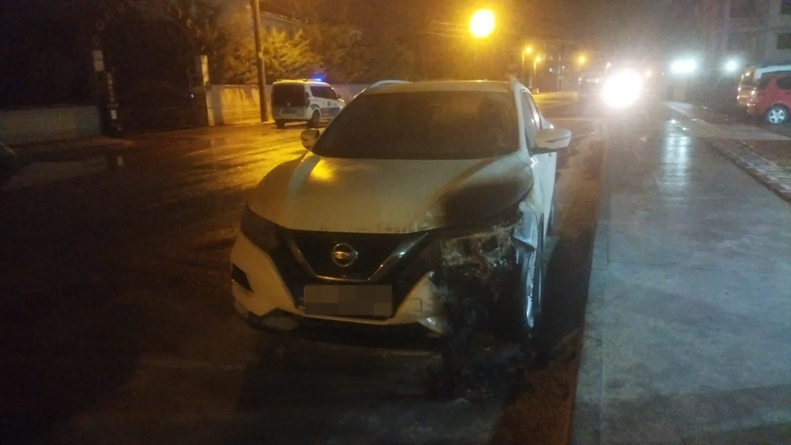 İnegöl'de lüks cip alev aldı