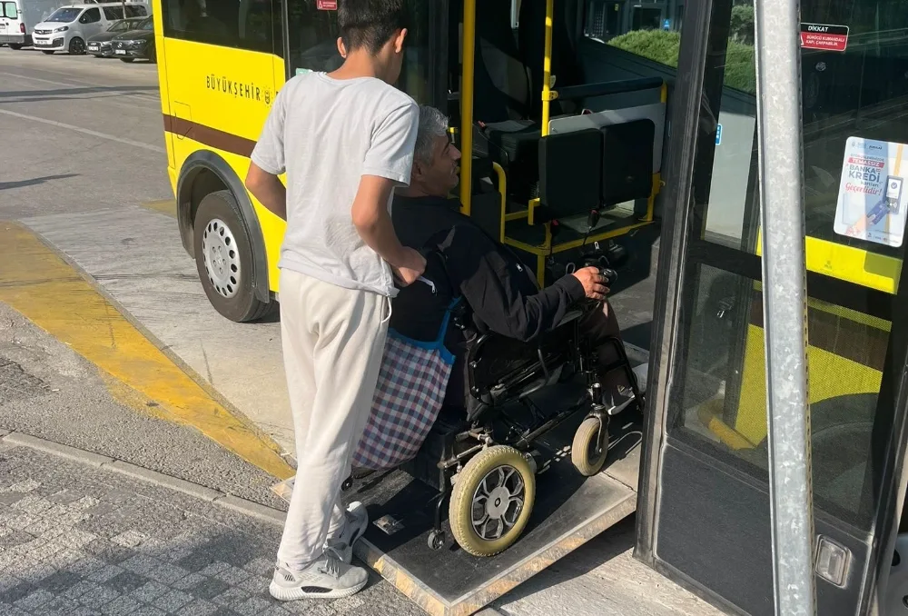 LGS'ye girecek öğrencilere Büyükşehir'den ücretsiz ulaşım