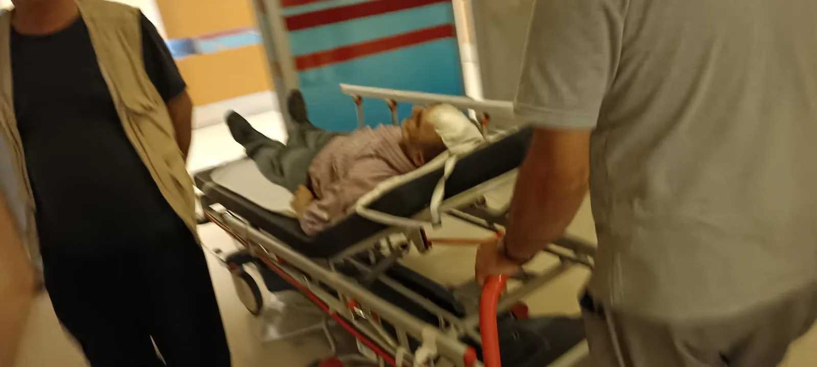 Yaşlı adam kanlar içerisinde kaldı