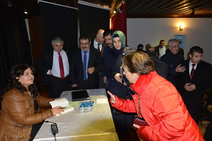 "Gülsün Hanım" için imza töreni