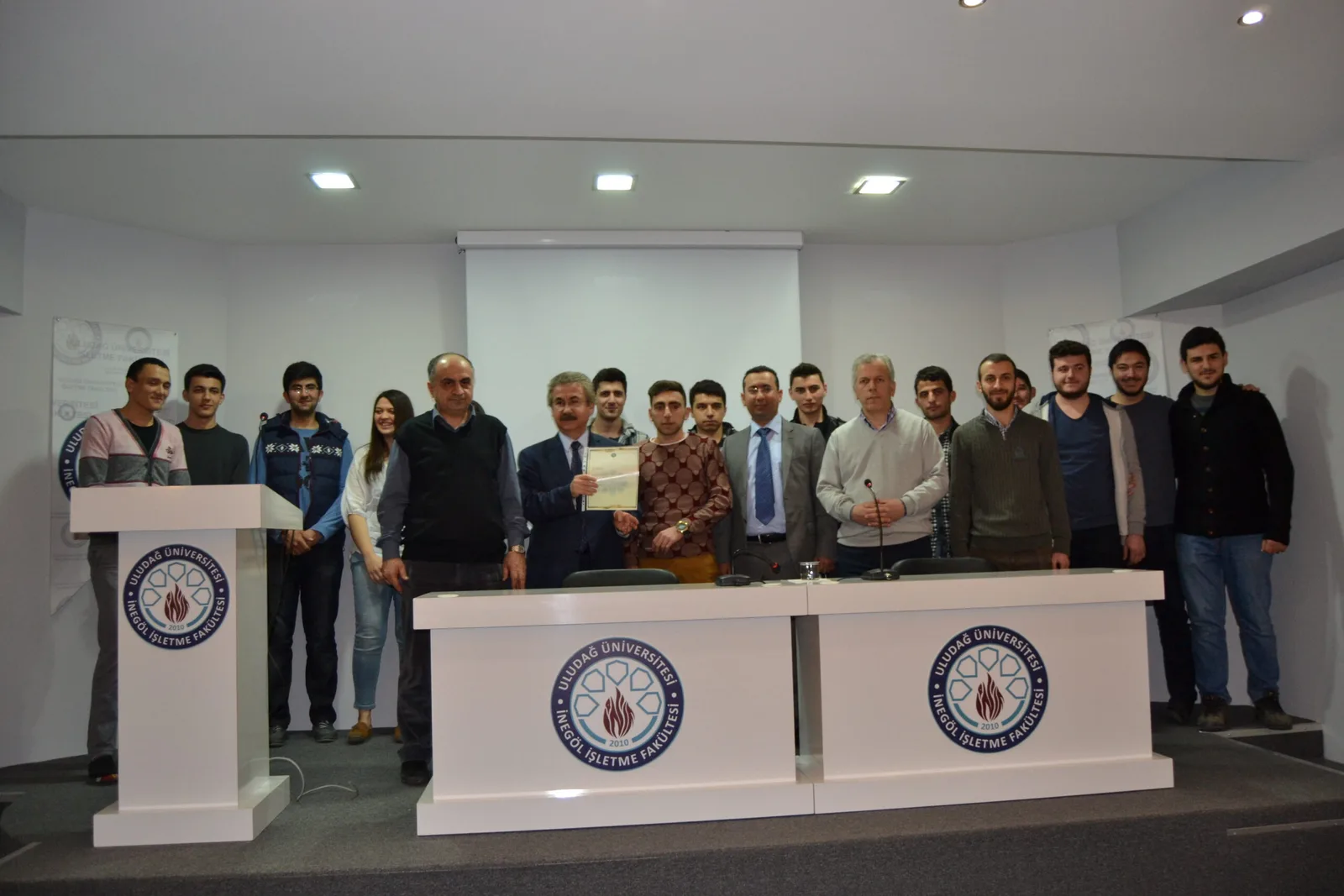 İMYO tenis turnuvası sona erdi