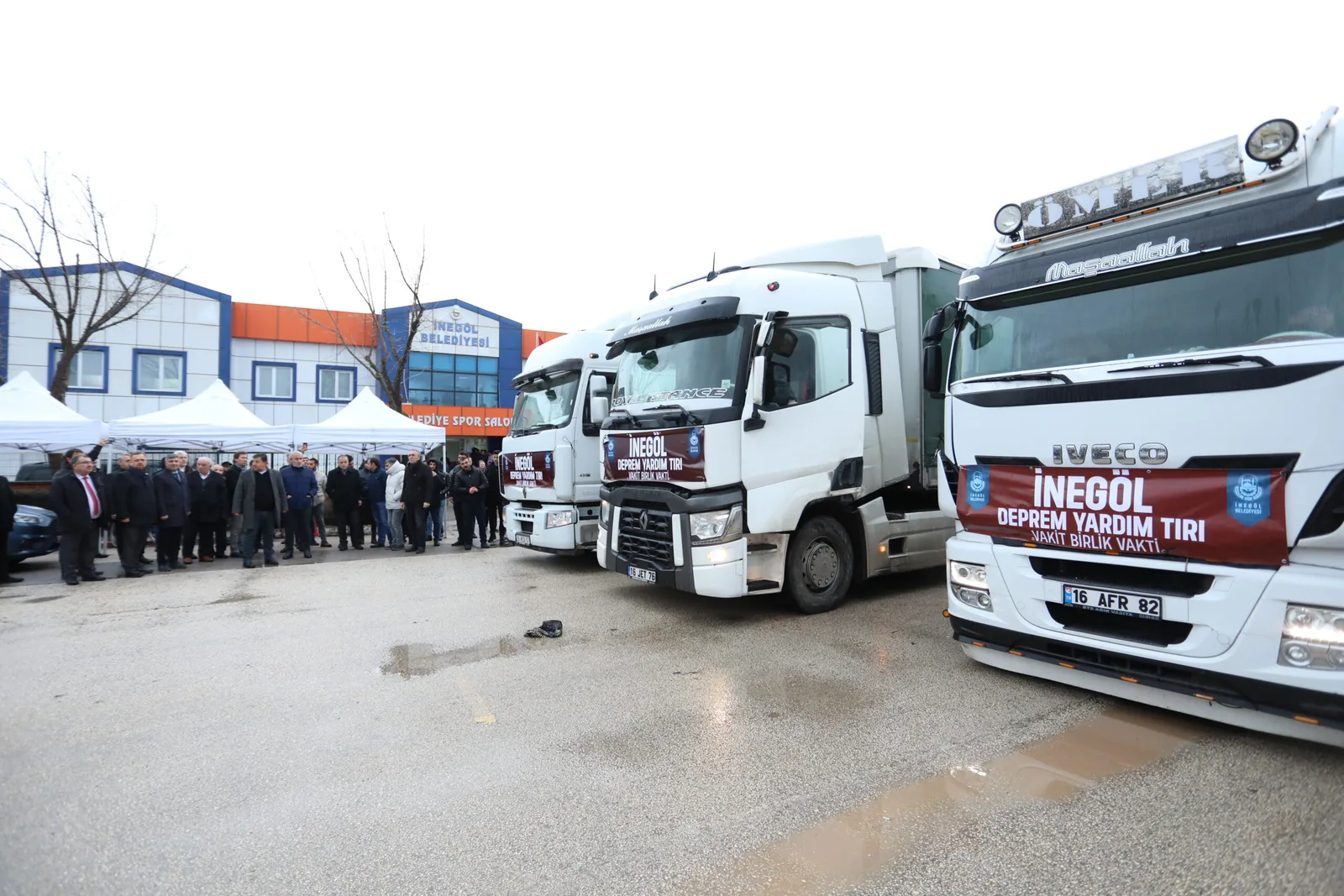 İNEGÖL’DEN DEPREM BÖLGELERİNE YARDIM ELİ