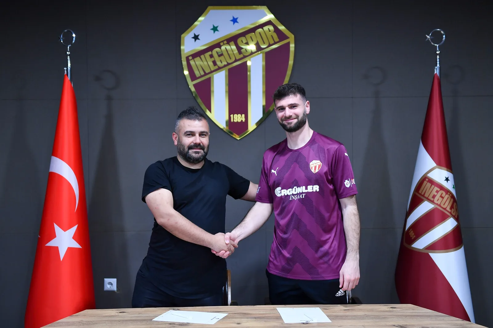 Şampiyonlar Liginde forma giyen oyuncu İnegölspor'da