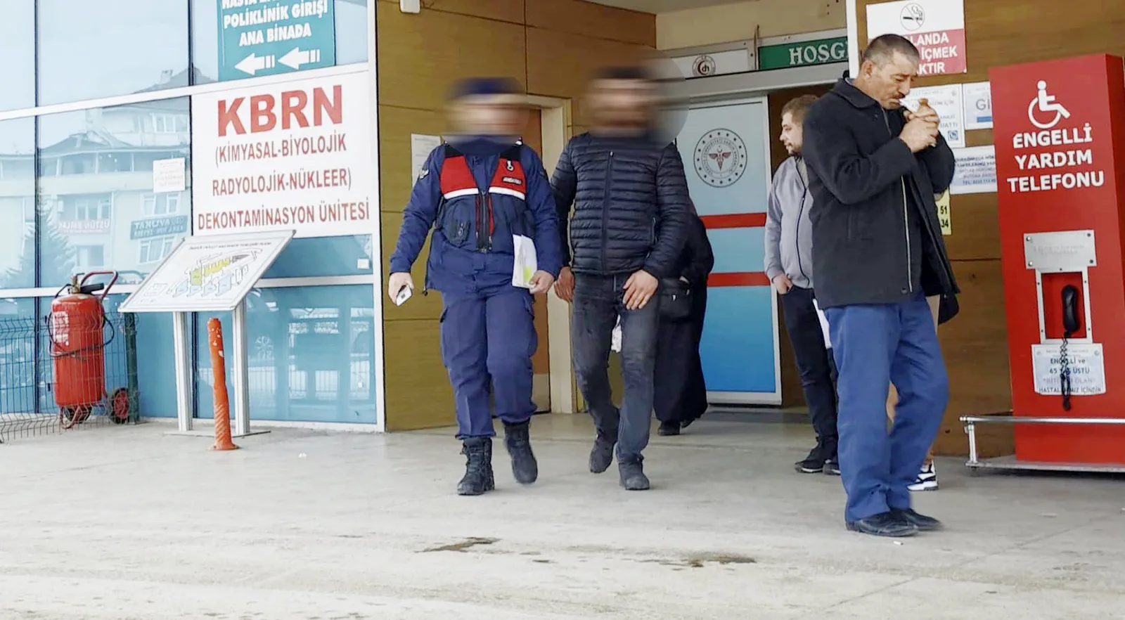 Aranan şahıs, İnegöl’de sokakta gezerken yakalandı