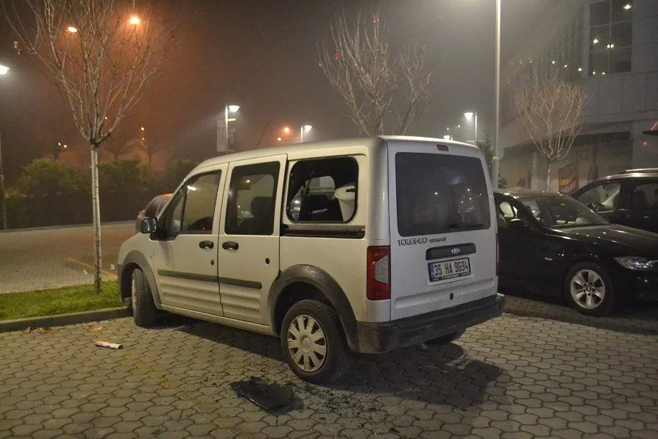 AVM’nin otoparkında hırsızlık